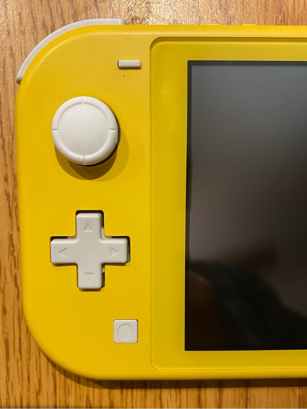 Nintendo Switch Lite - Picture 6 of 7